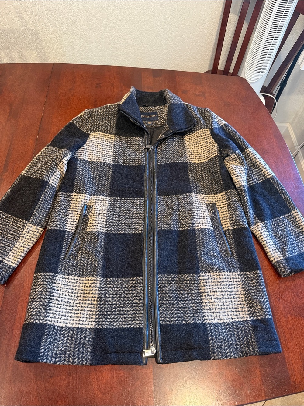 Pendleton Walker Plaid wool blend Coat NWOT SZ M